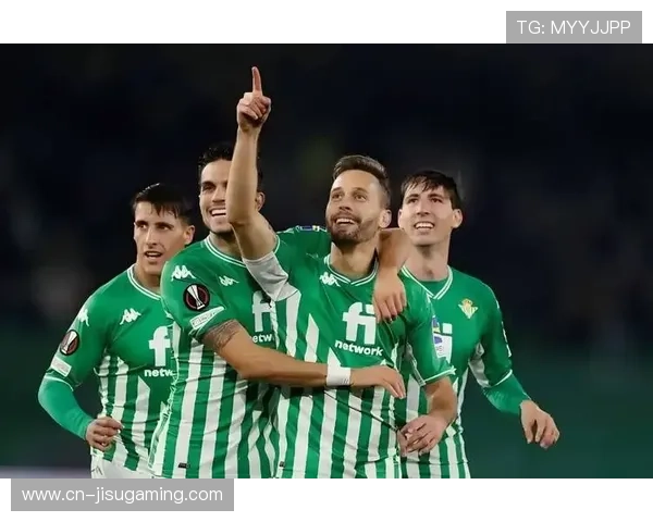 埃尔切主场气势如虹，一度领先卫冕冠军皇马