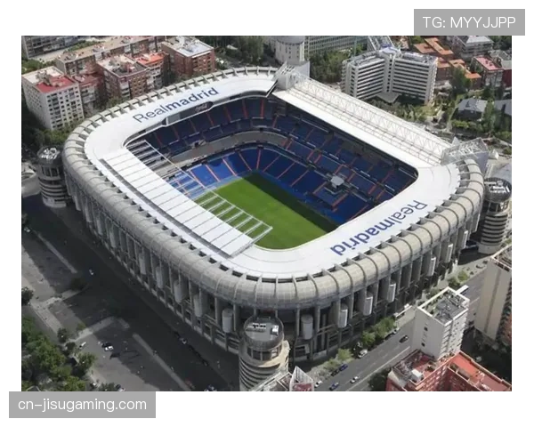 伯纳乌球场新技术应用:AI摄像机可自动追踪并生成肋部进攻的战术视频集锦 伯纳乌球场新技术应用:AI摄像机可自动追踪并生成肋部进攻的战术视频集锦